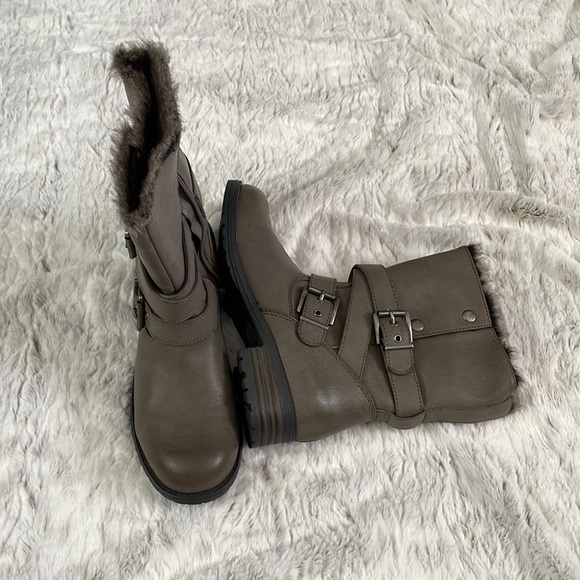 Combat boots - Picture 3 of 3